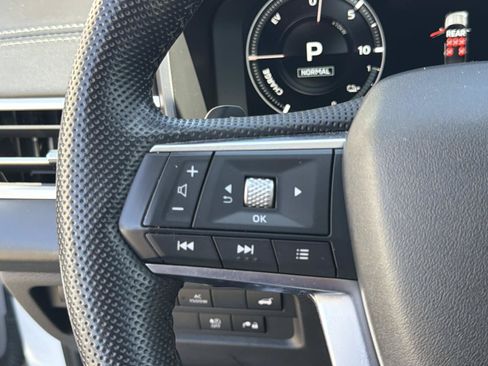 Used 2023 Mitsubishi Outlander SEL AWD/4WD image 17