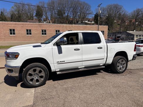 Used 2019 RAM 1500 Big Horn image 3