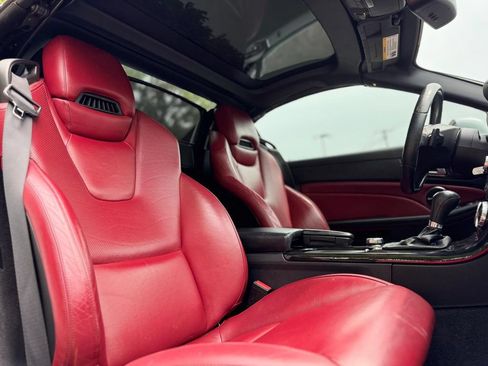 Used 2015 Mercedes-Benz SLK 250 image 24