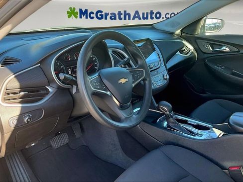 Used 2024 Chevrolet Malibu LT image 15