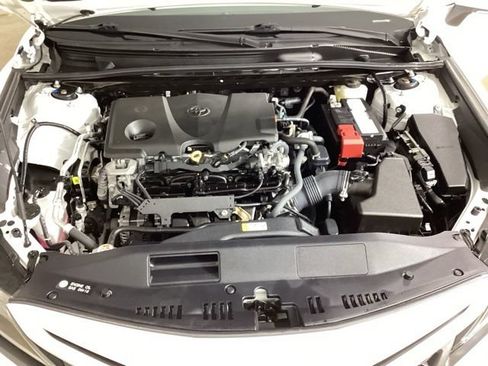 Used 2024 Toyota Camry SE FWD image 24