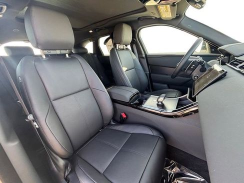 New 2026 Land Rover Range Rover Velar Dynamic SE image 19