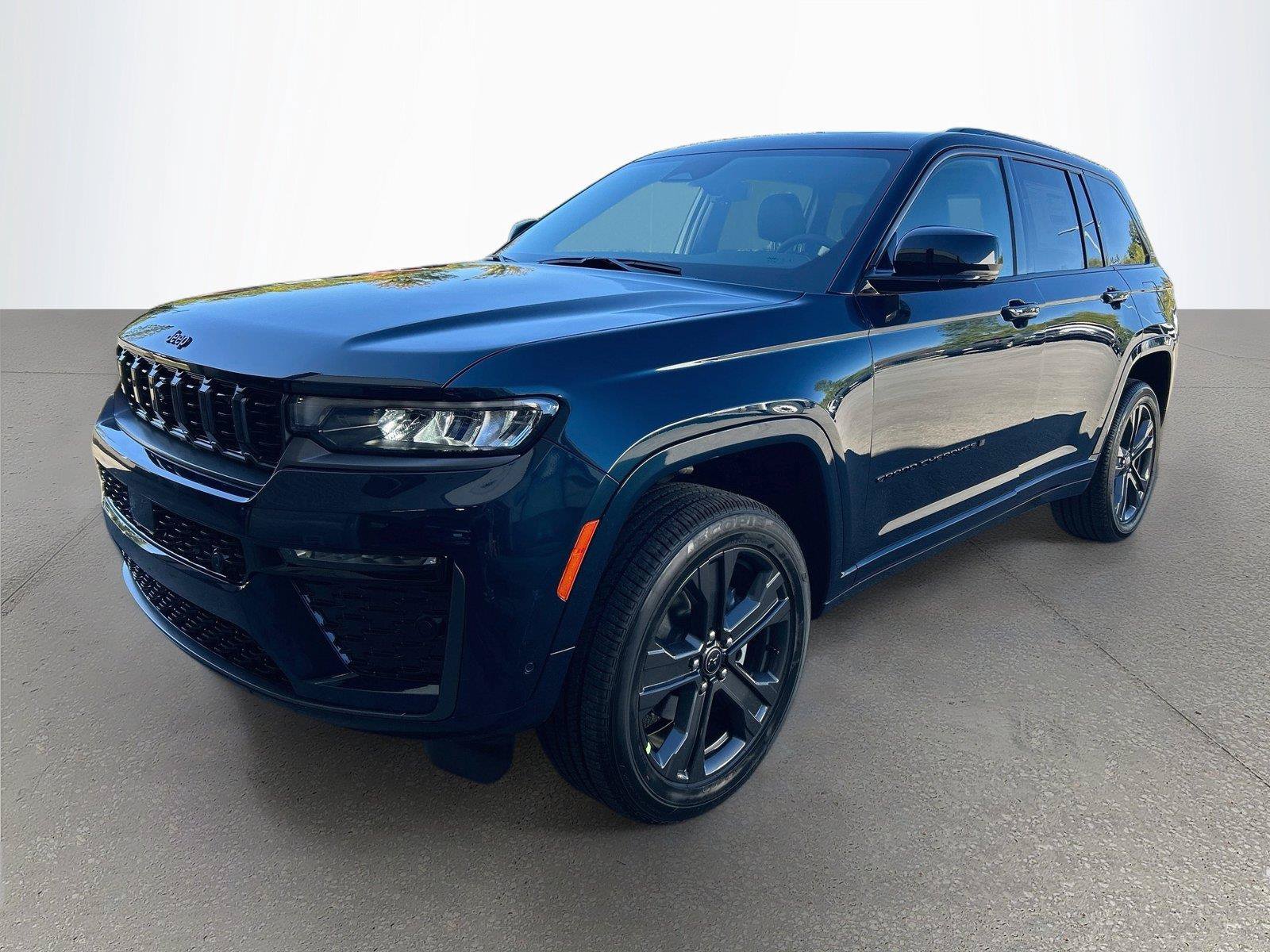 New 2027 Jeep Grand Cherokee Limited AWD/4WD image 8