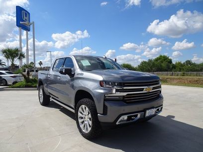 Used 2021 Chevrolet Silverado 1500 High Country w/ Technology Package