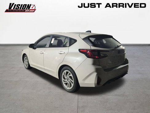 Used 2024 Subaru Impreza 2.0i image 7