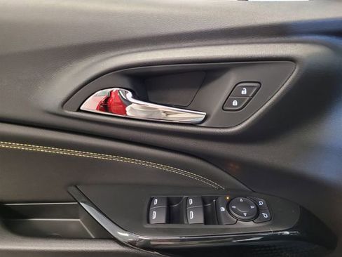 New 2026 Chevrolet Trax LT w/ Driver Confidence Package image 25