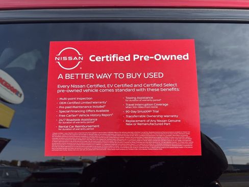 Certified 2024 Nissan Pathfinder SL image 8