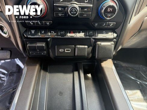 Used 2020 Chevrolet Silverado 2500 LTZ w/ LTZ Premium Package AWD/4WD image 27