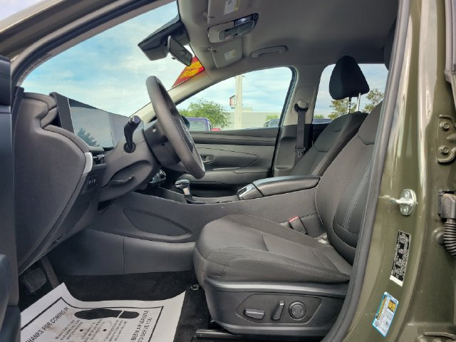 Used 2025 Hyundai Tucson SEL FWD image 16