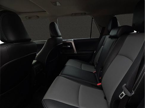 Used 2018 Toyota 4Runner SR5 Premium AWD/4WD image 9