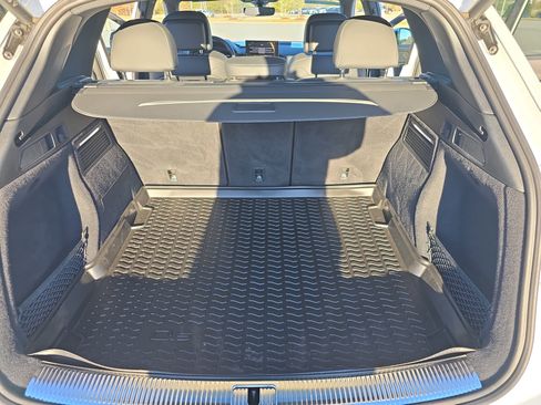 Used 2025 Audi SQ5 Premium Plus w/ Premium Plus Package image 12