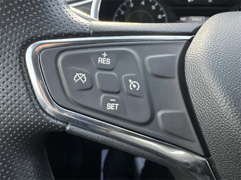 Used 2020 Chevrolet Malibu LT image 16