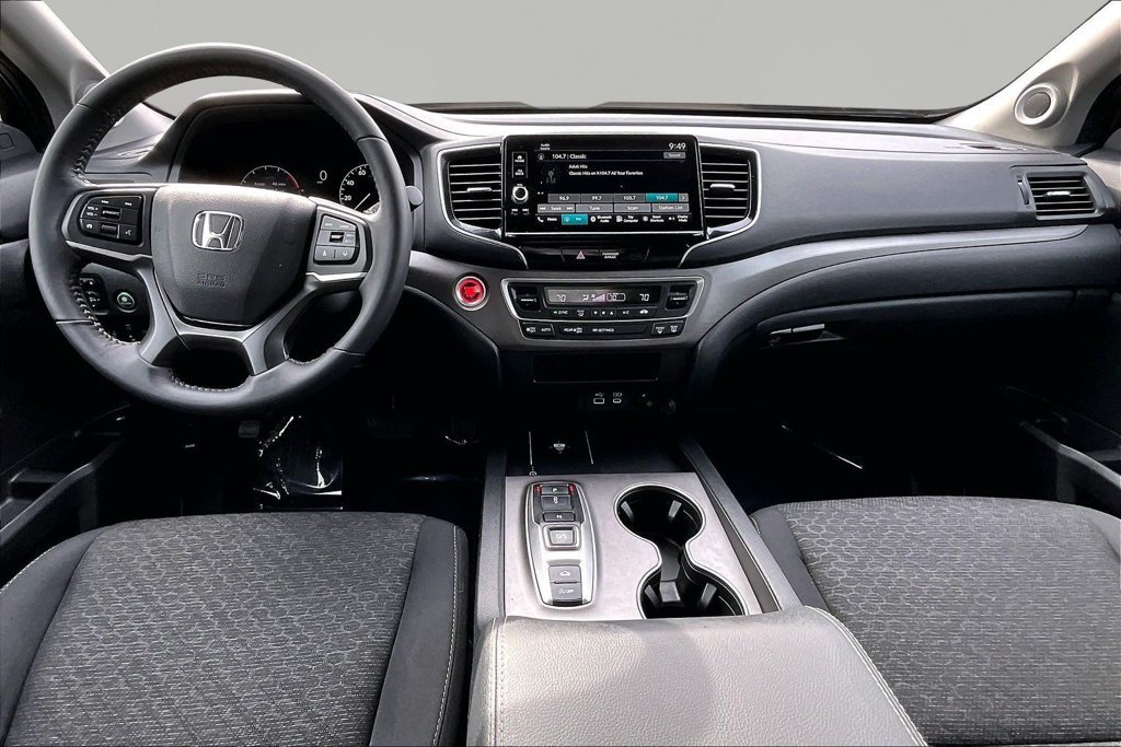 Used 2024 Honda Ridgeline Sport image 7