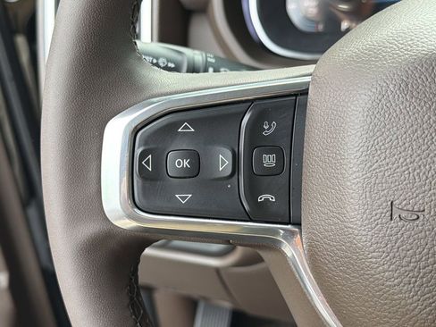 Used 2025 RAM 2500 Laramie image 24