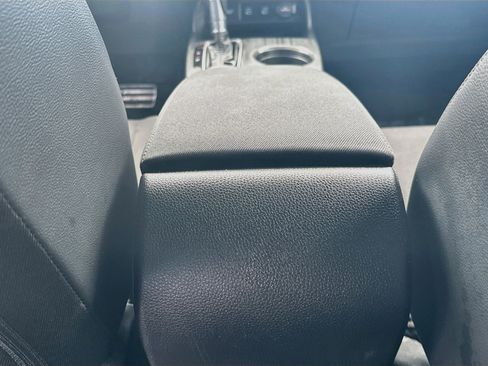 Used 2025 Honda Civic Sport image 25
