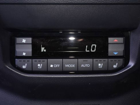 New 2026 Toyota Sequoia Platinum AWD/4WD image 11
