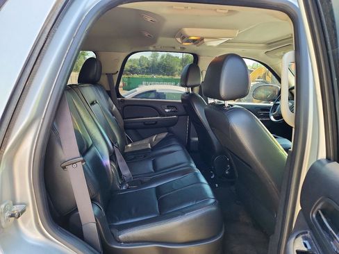 Used 2011 Chevrolet Tahoe 4WD Hybrid image 9