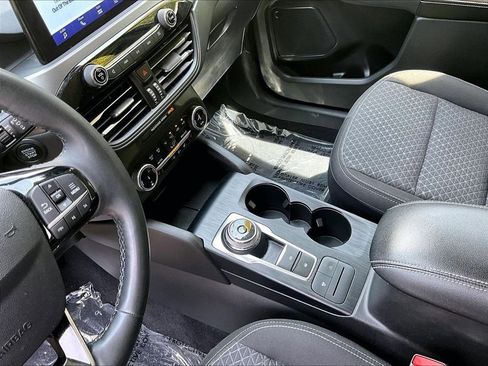Used 2023 Ford Escape Active AWD/4WD image 15
