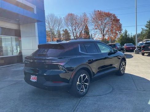 New 2026 Chevrolet Equinox EV LT image 7