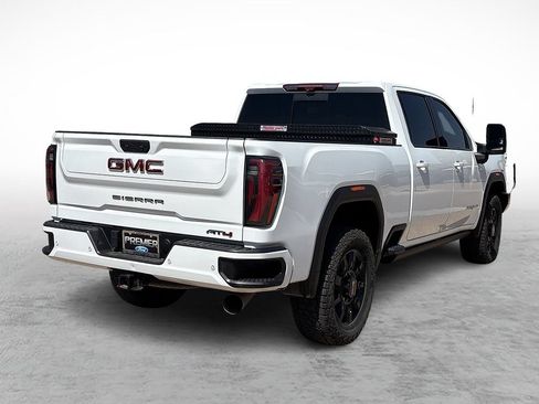 Used 2024 GMC Sierra 2500 AT4 w/ AT4 Premium Plus Package AWD/4WD image 10