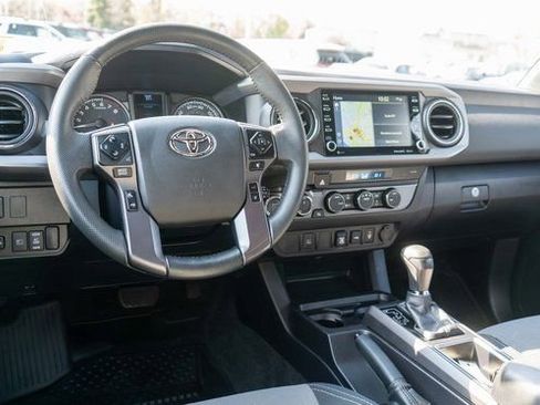 Used 2023 Toyota Tacoma TRD Sport AWD/4WD image 13