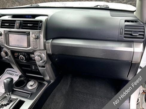 Used 2016 Toyota 4Runner SR5 Premium AWD/4WD image 14