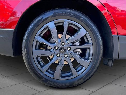 Certified 2024 Chevrolet Equinox RS w/ RS Leather Package image 9