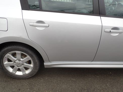 Used 2011 Nissan Sentra 2.0 SR w/ Convenience Pkg image 10