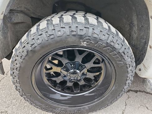 Used 2019 RAM 1500 Big Horn image 4