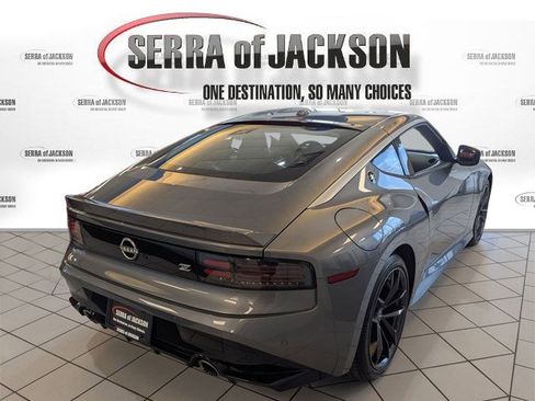 Used 2025 Nissan Z Performance w/ Floor Mat Package RWD image 7
