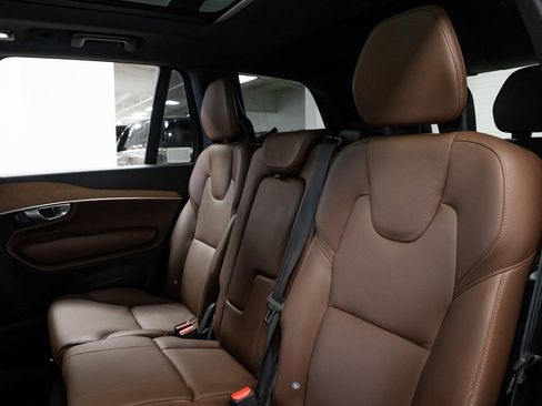 Used 2023 Volvo XC90 T8 Plus image 22