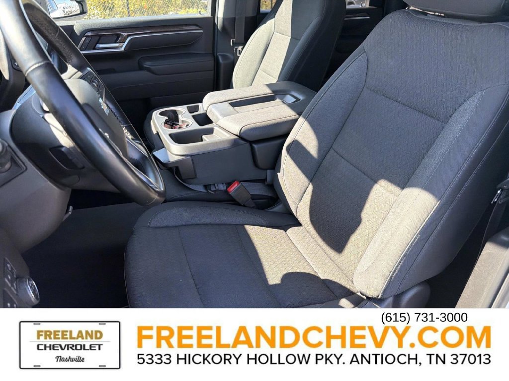 Used 2025 Chevrolet Silverado 2500 LT w/ Safety Package AWD/4WD image 25