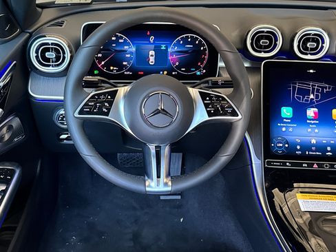 New 2025 Mercedes-Benz C 300 4MATIC Sedan image 17