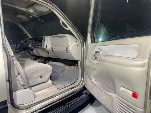 Used 1999 Chevrolet Tahoe Z71 image 18