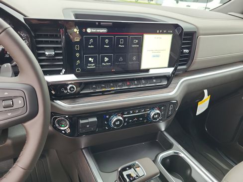 New 2026 GMC Sierra 1500 SLT image 20