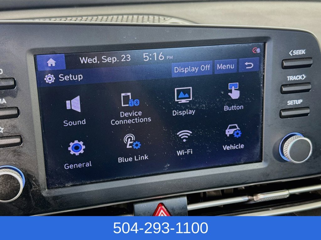Used 2023 Hyundai Elantra SEL w/ Cargo Package FWD image 16