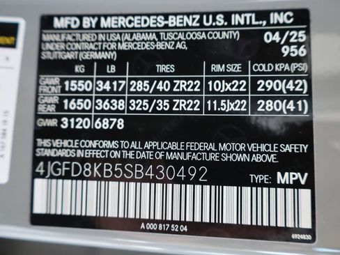Used 2025 Mercedes-Benz GLE 63 AMG S image 34