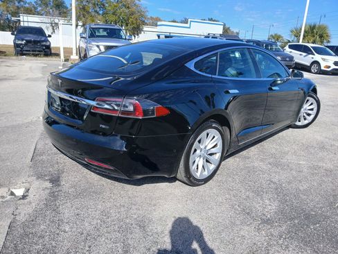 Used 2018 Tesla Model S 75D image 6