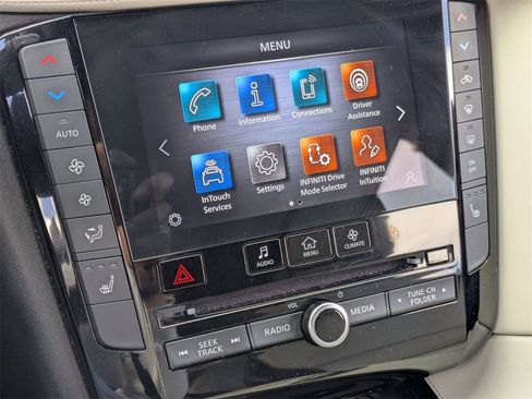 Used 2024 INFINITI QX55 Luxe image 21