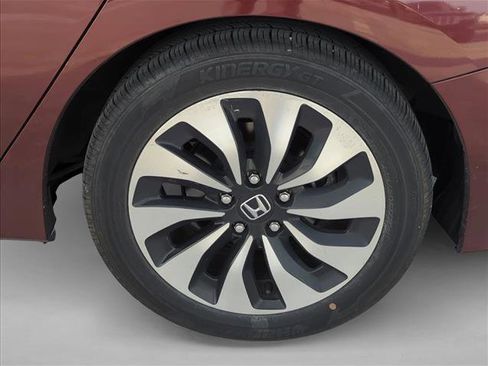 Used 2017 Honda Accord EX-L image 6