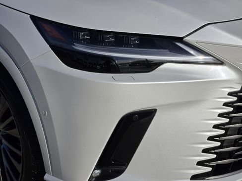 Used 2023 Lexus RX 350 FWD w/ Accessory Package (Z1) image 32