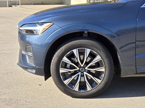 Certified 2023 Volvo XC60 B5 Core w/ Climate Package image 15