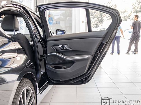 Used 2021 BMW 330i xDrive Sedan AWD/4WD image 41