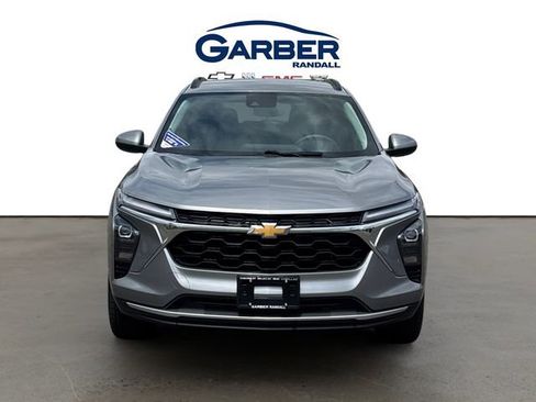 Certified 2024 Chevrolet Trax LT FWD image 8