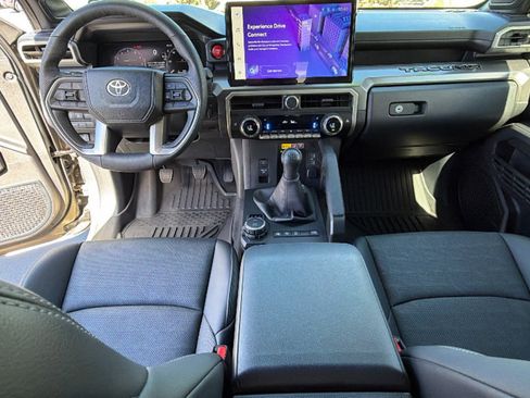 Used 2024 Toyota Tacoma TRD Off-Road w/ TRD Off Road Premium Package AWD/4WD image 26