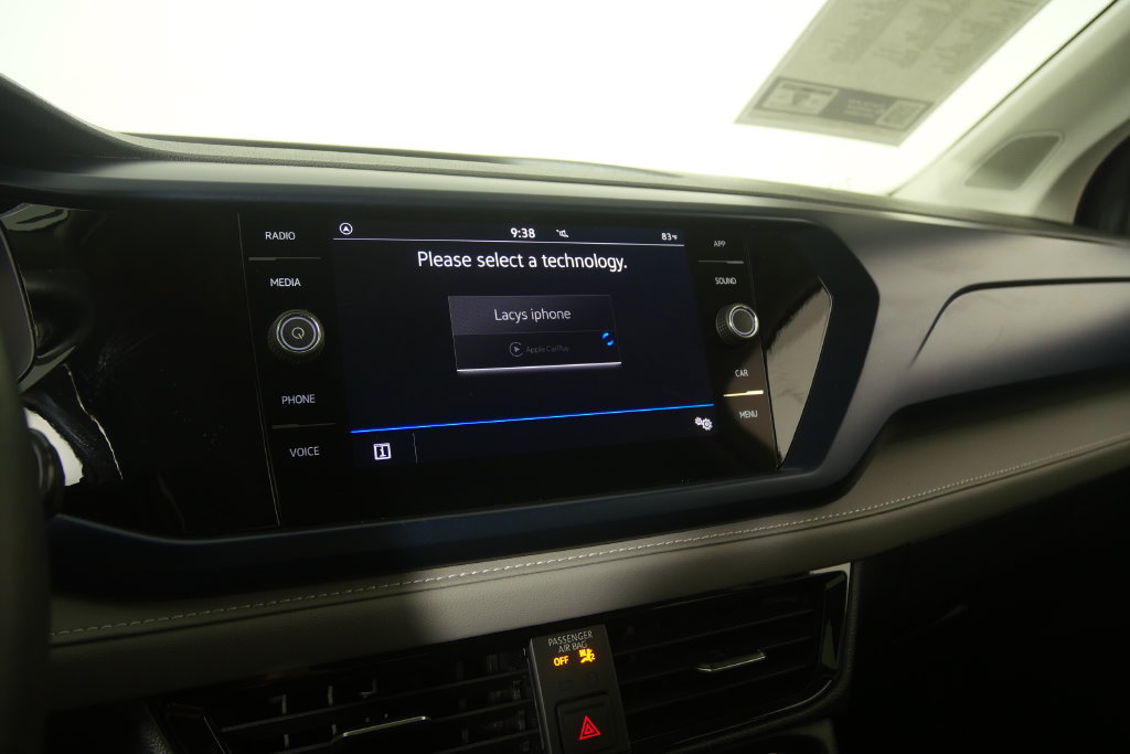 Used 2024 Volkswagen Taos SE FWD image 21