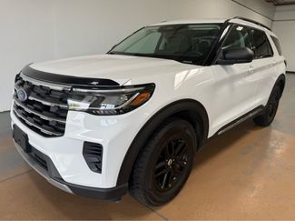 Used 2025 Ford Explorer Active AWD/4WD video 1