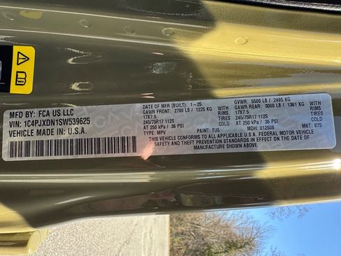 Used 2025 Jeep Wrangler Unlimited Sport image 28