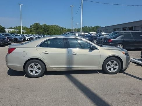 Used 2013 Chevrolet Malibu LS FWD image 6