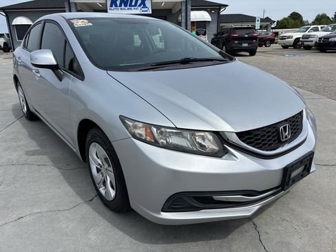 Used 2013 Honda Civic LX image 2